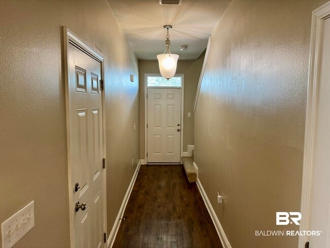 Photo - 25806 Pollard Rd