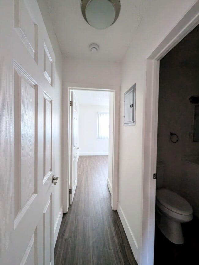 Photo - Plaza Apartments