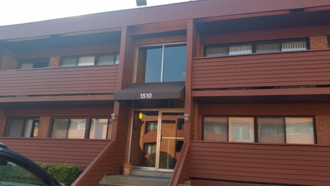 Photo - 1510 S George Mason Dr Unit 23