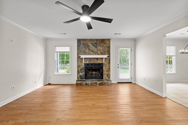 Photo - 3BR Ranch in Starr’s Mill District with great backyard!