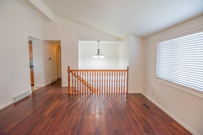 Photo - Charming 3-Bedroom Home with Spacious Fenced Yard in Prime Location
