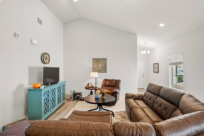 Photo - 9977 Tammy Ln