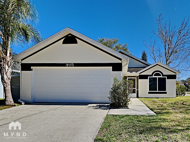 Building Photo - 915 River Wind Ave