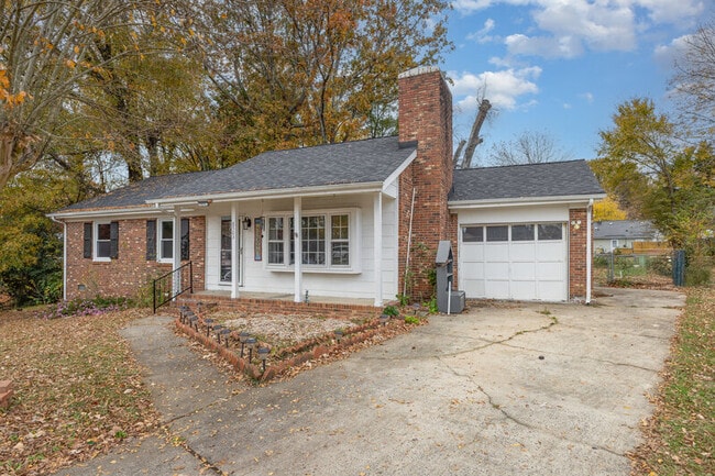 Photo - 8503 Beechbrooke Rd