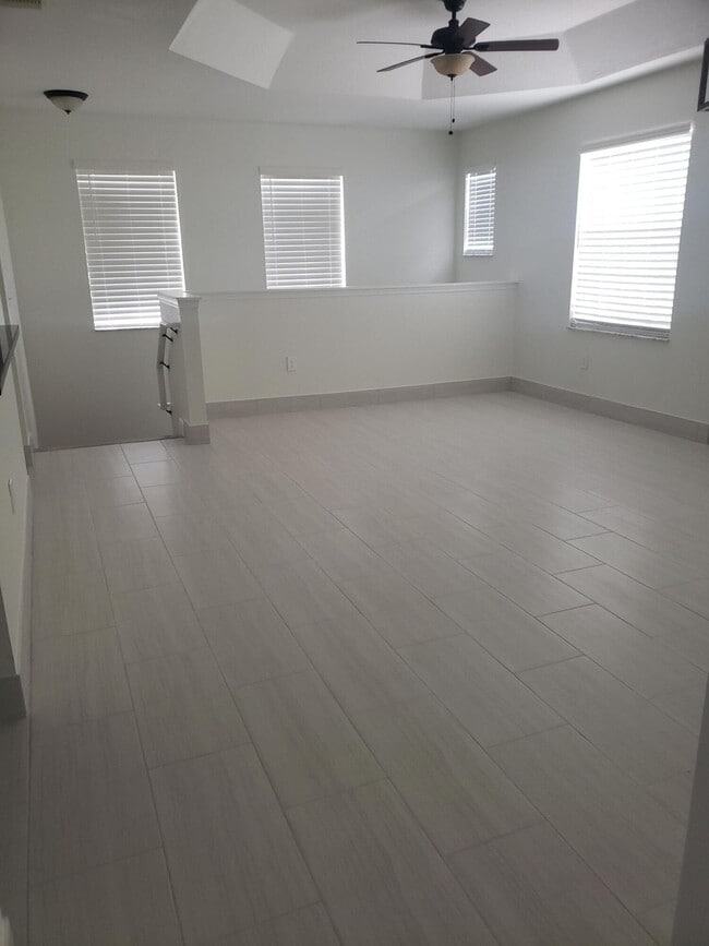 Photo - 1101 Belmont Pl Unit 1101