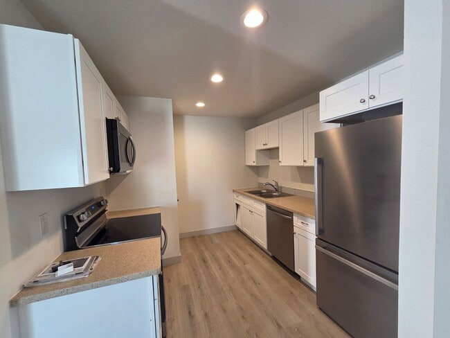 Photo - 195 Hacienda Loop Unit 195 Hacienda Lp #2