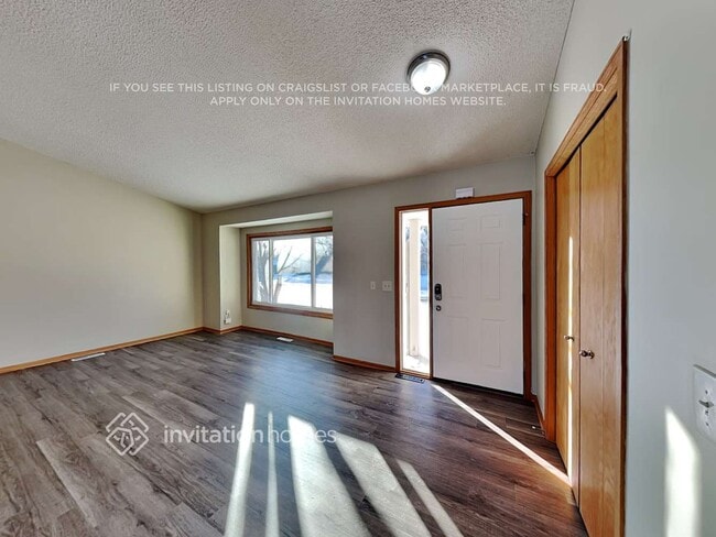 Photo - 6125 175th St W