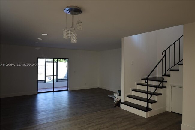 Photo - 2385 NE 171 St