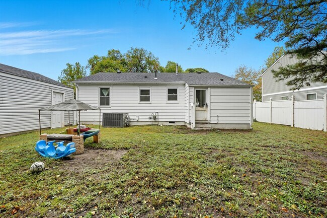 Photo - 837 Tifton St