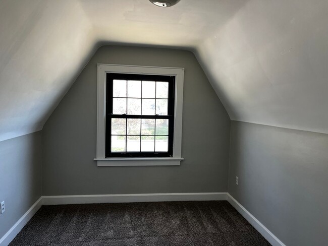 Photo - Don't Miss Out!