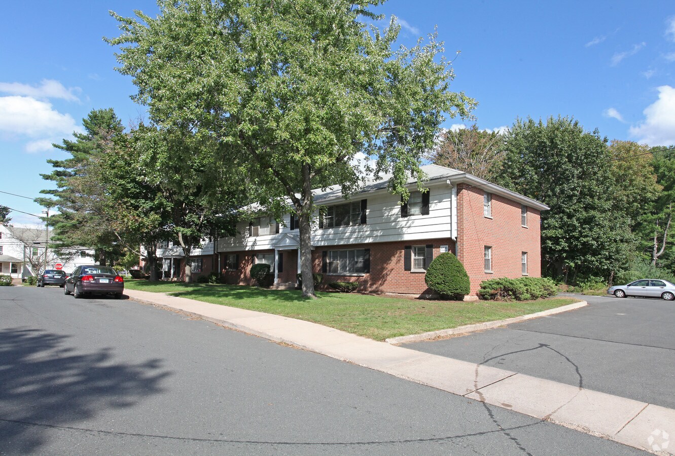 Cooper Hill Apartments - Cooper Hill Apartments