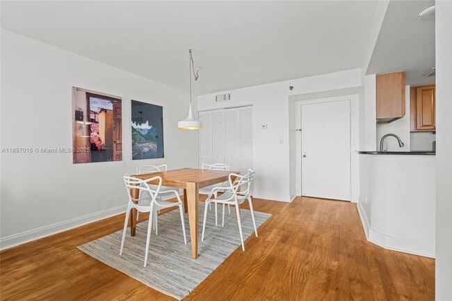 Photo - 770 Claughton Island Dr Unit 1010