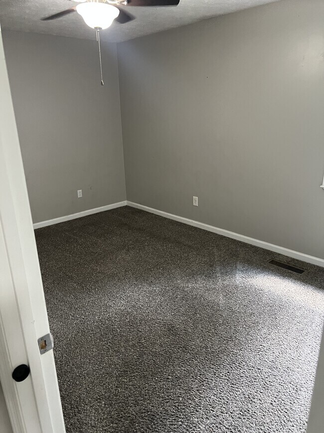 Photo - 1518 E Crane St