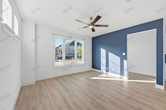 Photo - 1409 Silver Marten Trl