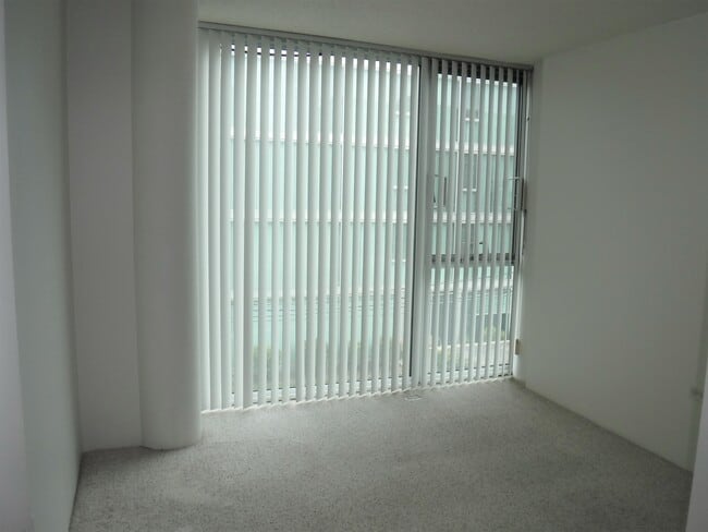 Photo - 3115 S Michigan Ave Unit 307