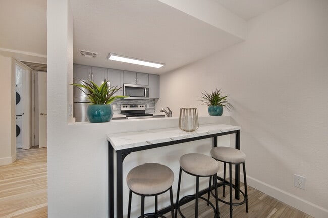 Spring Creek Apartments