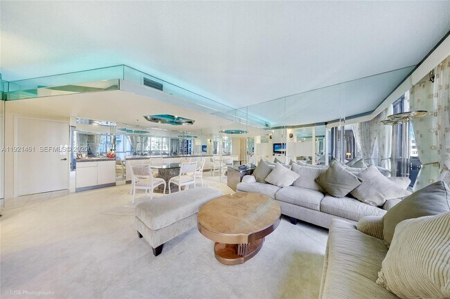 Photo - 520 Brickell Key Dr Unit A1510