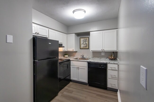 Photo - Aspen Village