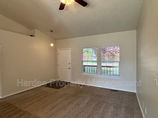 Photo - 2411 W Baystone Dr