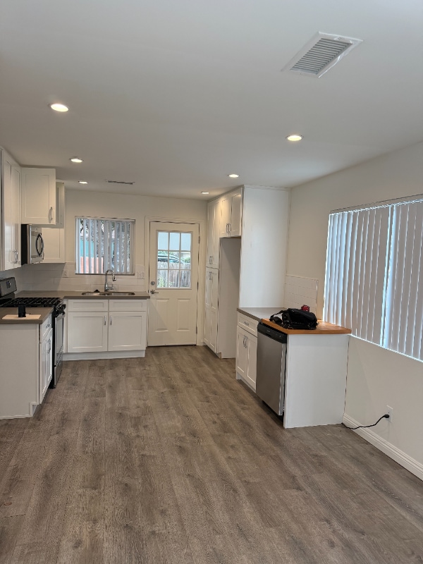 Photo - 154 S Grand Oaks Ave