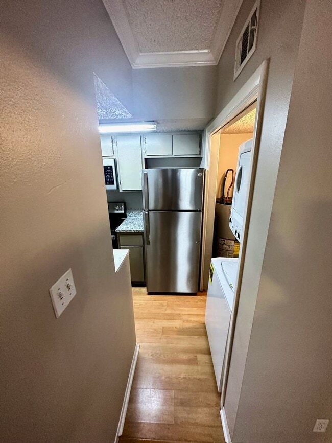 Photo - ***West Campus Apartment for Rent * Pet Friendly * Walk to UT Campus * On Bus Route * Spacious * ... Unit 1