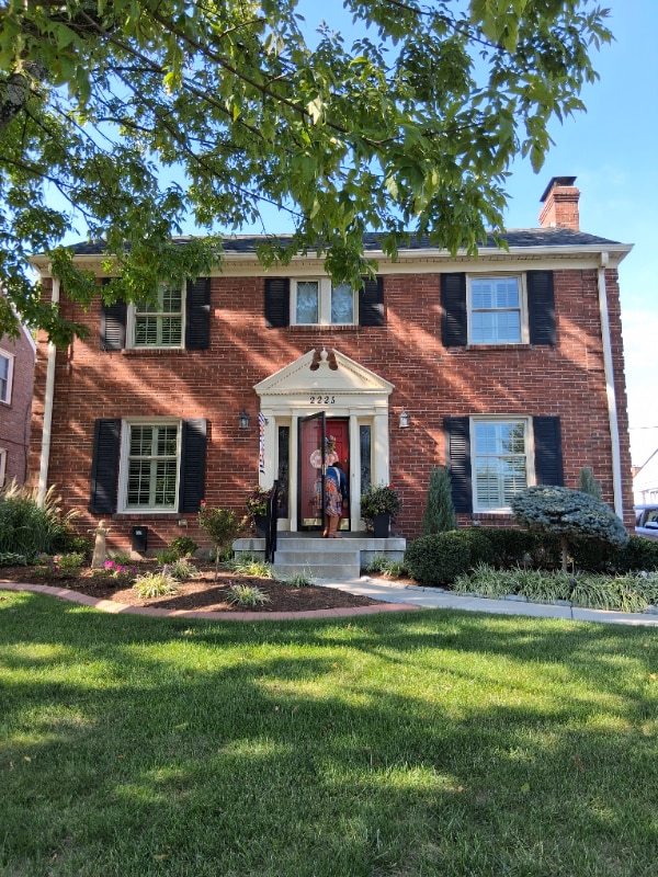 Photo - 2225 Brighton Dr