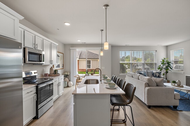 Parkways of Auburn Hills - Parkways of Auburn Hills Townhomes