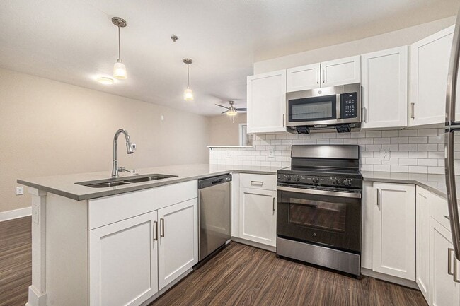 Signature Pointe Apartment Homes