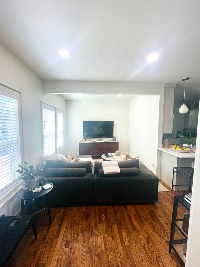 Photo - 4004 Roswell St Unidad 4002 Roswell