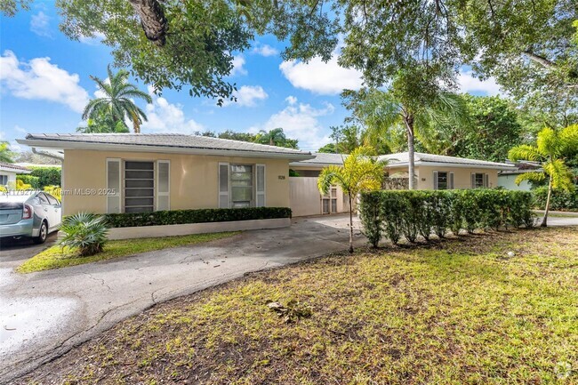 Building Photo - 1130 Cotorro Ave Unit 1130 Rental