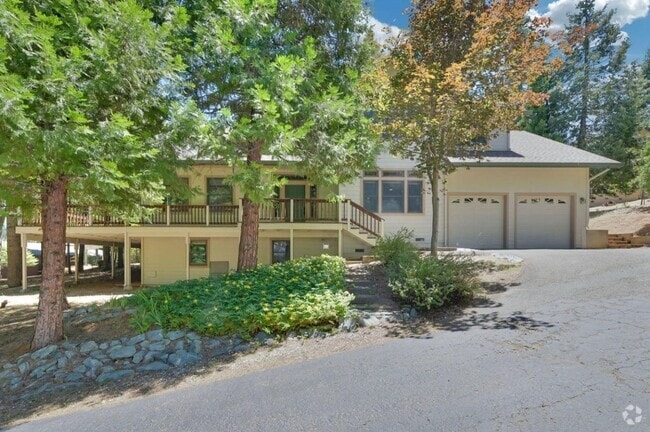 Building Photo - 26270 St Andrews Ct Rental