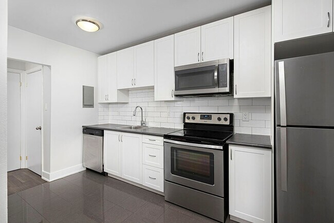 Photo - 9 Craigton Drive
