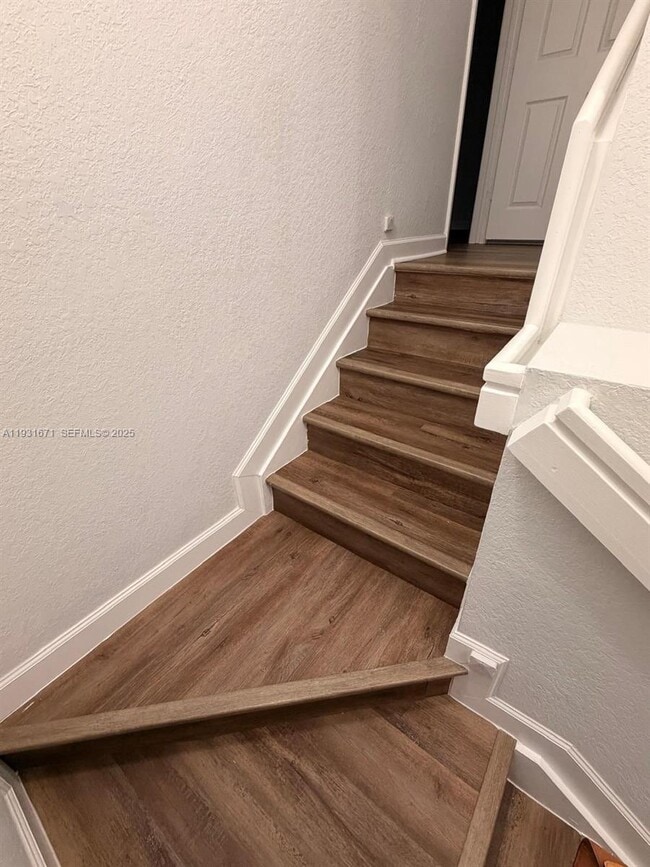 Photo - 4081 Allerdale Pl