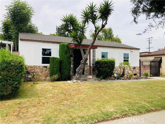 Photo - 2403 W 132nd St