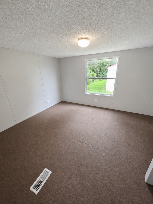 Photo - 1493 Hickory Valley Rd