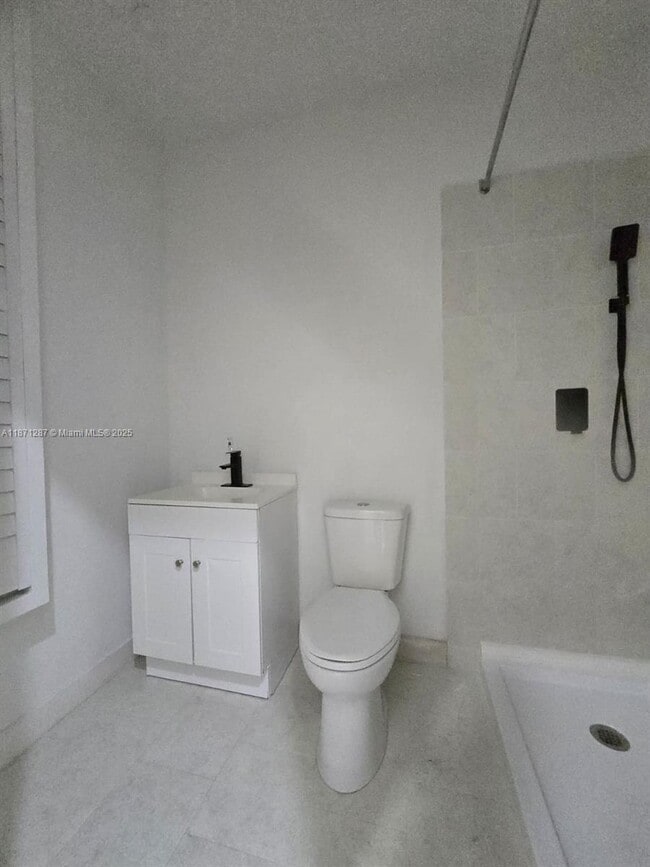 Photo - 13137 SW 284th St Unit B