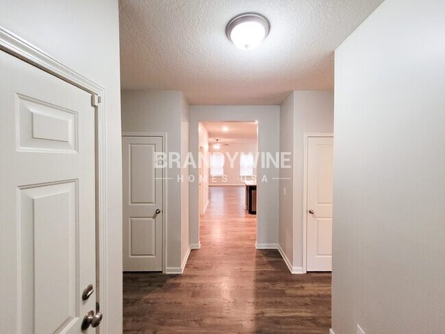 Photo - 94 Vivian Way Unit 94