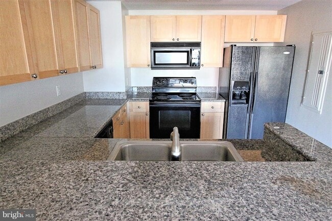 Photo - 777 7th St NW Unidad 634