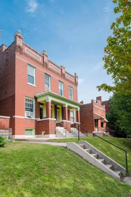 Photo - 3437-342F Alberta St