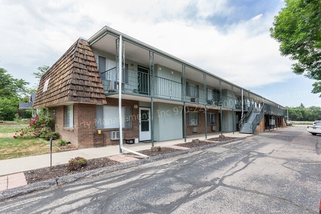 Photo - 824 N Garfield Ave Unidad L