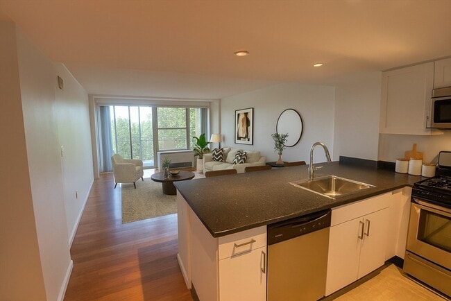 Photo - 295 Harvard St Unit 1004