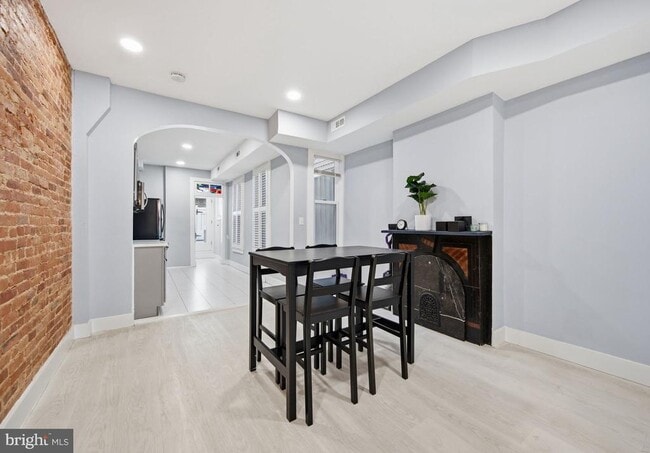 Photo - 1015 Riverside Ave