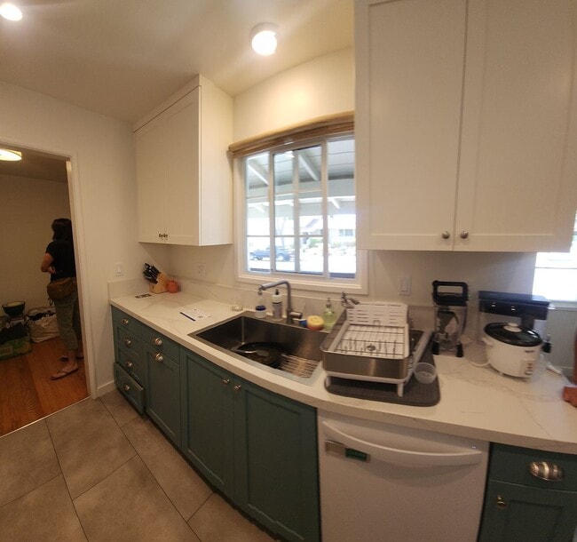 Photo - 6 bed 3 bath Spacious home near Cal Poly