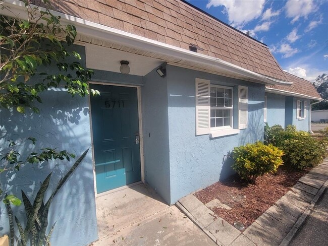Building Photo - 5711 Silver Spur Dr Rental