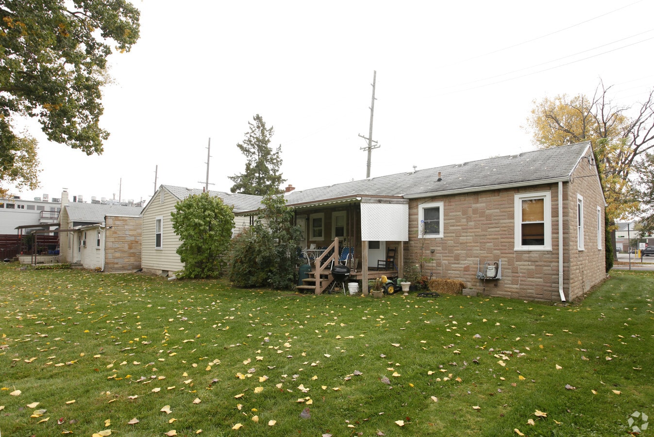 Photo - 160-170 Whipple St