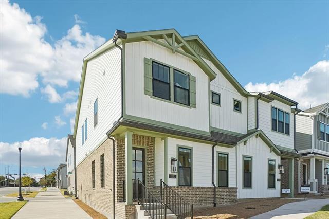 Photo - 1102 Bexar Ln