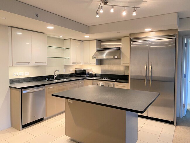 Capitol Place - Two bedroom, two bath, two... - Capitol Place - Two bedroom, two bath, two... Condo Unit 1506