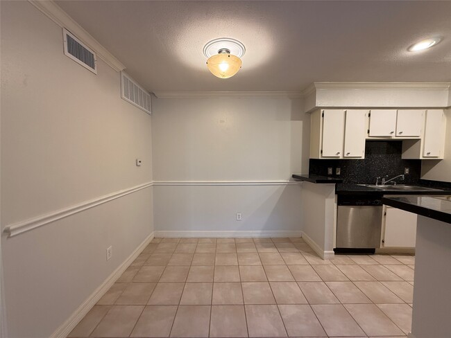 Photo - 2250 Bering Dr Unit 47