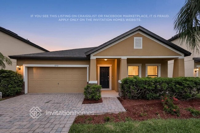 Photo - 1253 Hailey St