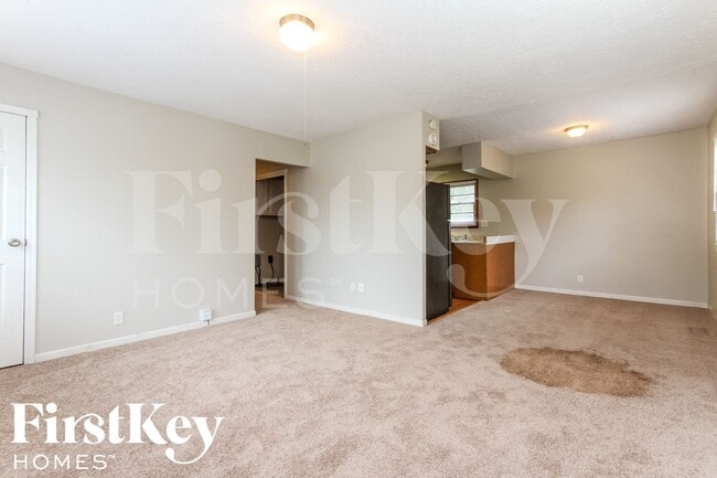 Photo - 1907 E Martin St